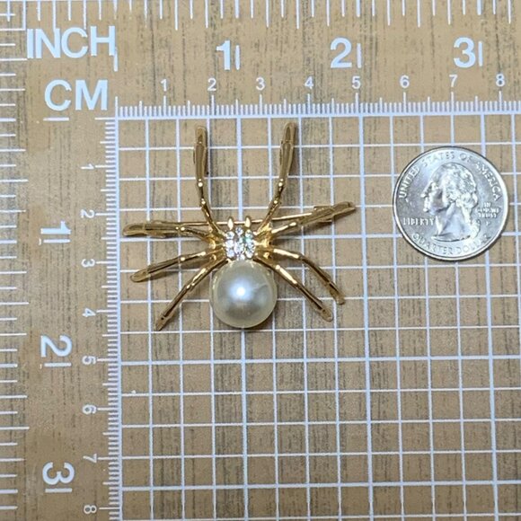 Gold Tone Alloy Spider Pin Brooch Faux White Pearl Gothic Halloween Rhinestones - Picture 6 of 8